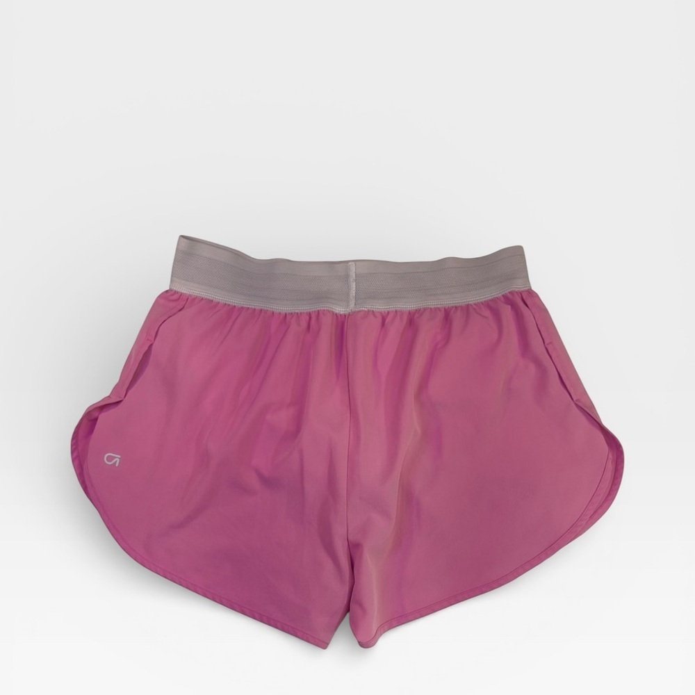 GAP Fit Women's 3” Pink Athletic Shorts SMALL - Picture 3 of 6